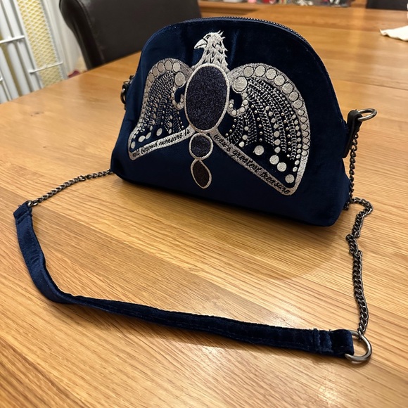 Danielle Nicole Harry Potter Ravenclaw Blue Velvet Diadem Bag - Picture 7 of 8